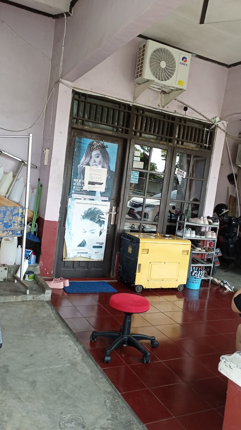 Cilacap Radiance: Fany Beauty Salon Brightens Daily Life